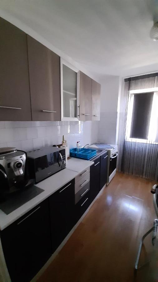 Апартаменти Apartament Victory Оршова Екстер'єр фото